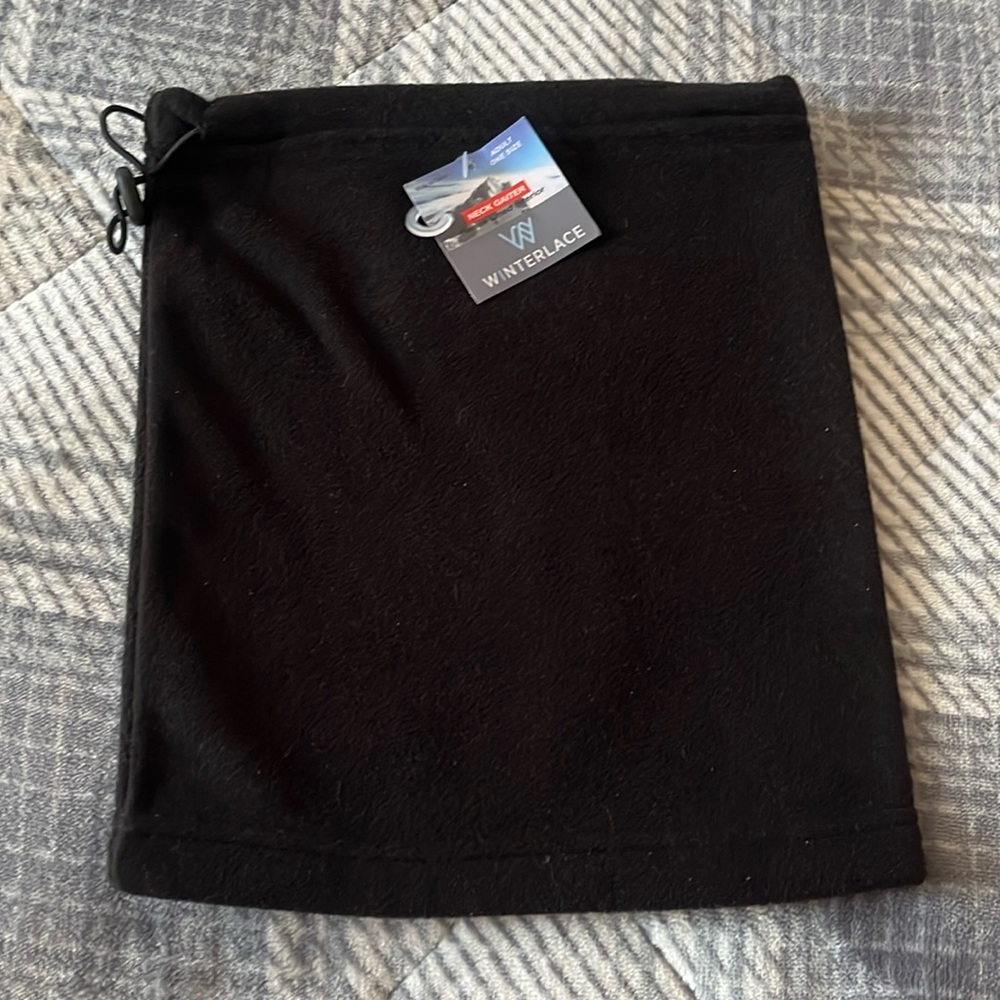 Winterlace neck gaiter fleece lined interior